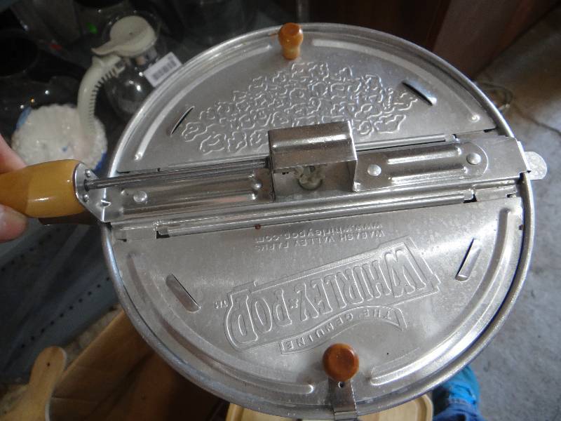 lot 902 image: Vintage style popcorn maker.