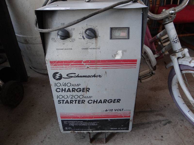 lot 953 image: Schumacher battery charger.