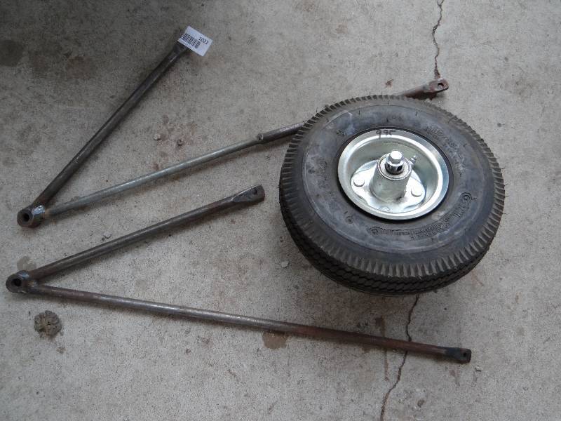 lot 1022 image: ATV wheelie bar.