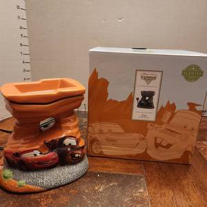 lot 127 image: Cars Scentsy element warmer new in box