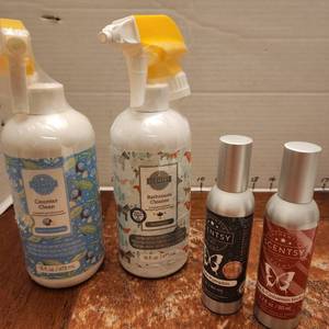lot 188 image: Scentsy counter clean, foaming bath cleaner and 2 room sprays all new