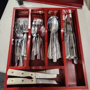 lot 226 image: Stainless steel silverware 63 pc total with wood silverware tray