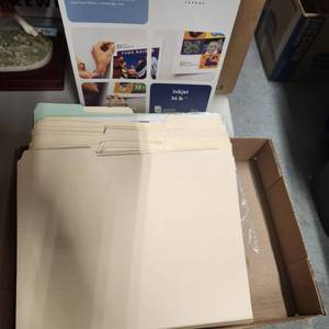lot 246 image: HP Inkjet 36 lb paper and 3 tab file folders
