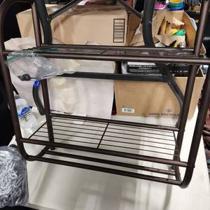 lot 294 image: Bathroom shelf 21.5 x 18.5 x 7