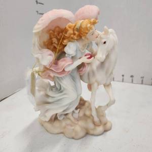 lot 436 image: Seraphim Angel Classics Sierra Natures Haven Collectors Club Members Only Figurine 1999 Roman Inc. 7 tall