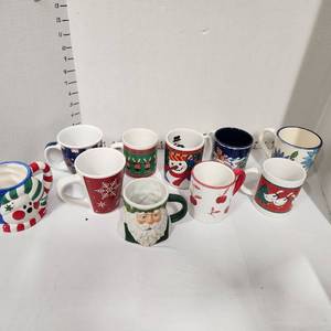 lot 643 image: Assorted coffee cups and mugs