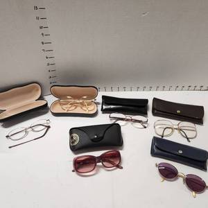 lot 692 image: Assorted prescription eyeglasses and cases