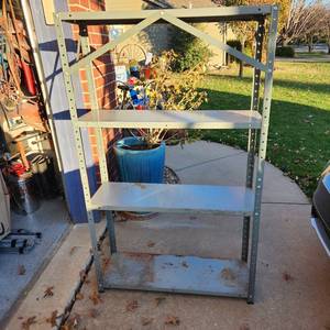 lot 707 image: Metal shelf 60 x 36 x 12