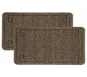lot 41976 image: Retail - $39.00 Grassworx Set of (2) 20 x 36 Outdoor