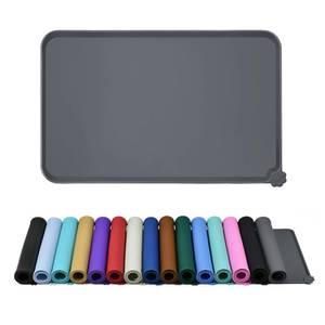 lot 21205 image: Reopet Waterproof Pet Feeding Mat with High Raised Edges, Heavier and Thicker Placemats for Cat Dog Water Bowl, BPA Free Silicone Feeding Mat, Dog Cat Feeding Mats for Food and Water Prevent Spill
