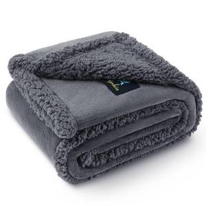 lot 1699 image: Waterproof Pet Blanket, Liquid Pee Proof Dog Blanket for Sofa Bed Couch, Reversible Sherpa Fleece Furniture Protector Cover for Small Medium Large Dogs Cats, Dark Gray X-Large��85 x 57��