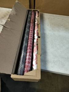 lot 5190 image: Hallmark. Recyclable Heavy Weight Gift Wrap 3 Rolls