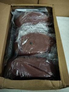 lot 5298 image: Footballs 8 Pack