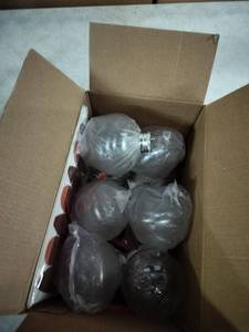 lot 5305 image: Clear Glass Ornaments 12 Pack