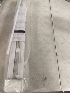 lot 6318 image: Window Blinds White