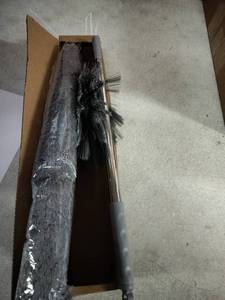 lot 6344 image: Brush Cleaner Gray