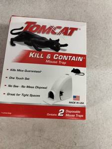 lot 6352 image: Tomcat. Kills & Contain Mouse Trap