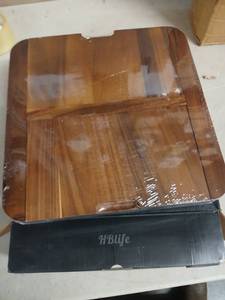 lot 9661 image: Wooden Cheese Board 13in
