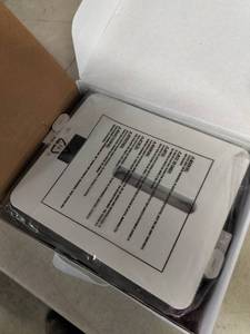 lot 9692 image: Baby Scale