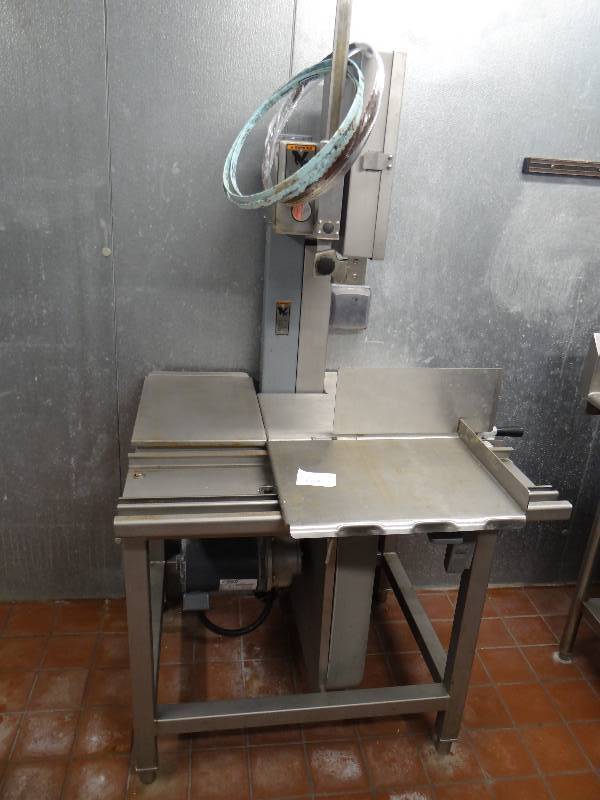 lot 2151 image: Hobart 6614-1 126 Vertical Meat Saw