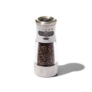 lot 186289 image: OXO Good Grips Contoured Mess-Free Pepper Grinder