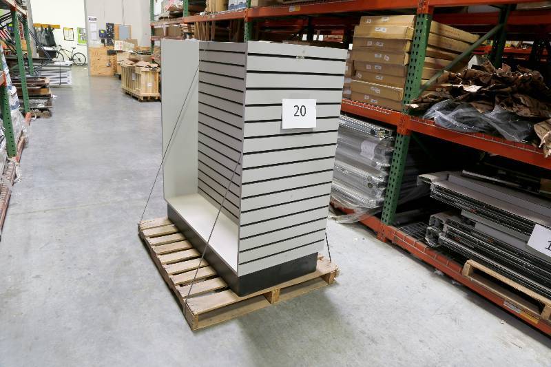 lot 1001 image: 4 Pallets of Office Equipment - See list