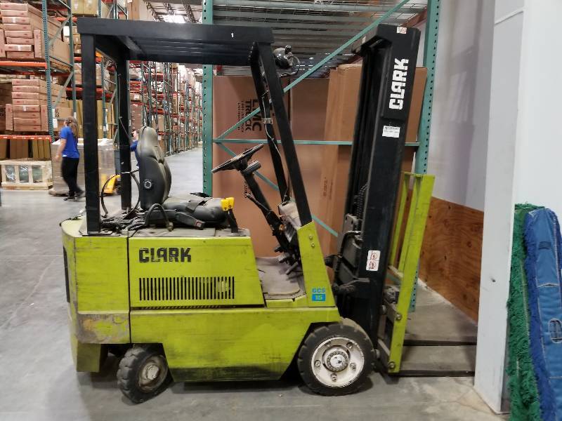 lot 50 image: Clark GCS15 LP Forklift