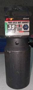 lot 24561 image: Performance Tool. FWD AXLE NUT SOCKET 35MM 12