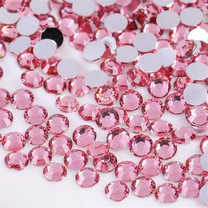 lot 2184 image: 1500 Pieces SS16 4mm Flatback Rhinestones Clear Glass Round Gems Crystals for Nail Art DIY Crafts Clothes Shoes Bags Pink