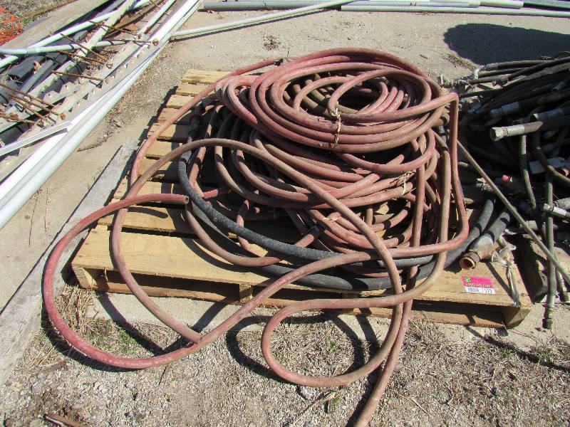 lot 7522 image: Pallet of Air Line