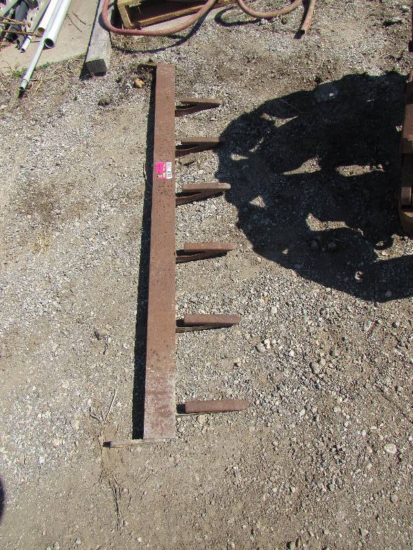 lot 7524 image: Scraper