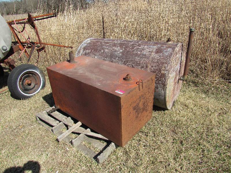 lot 7546 image: Lot of 2 Metal Fuel Tanks