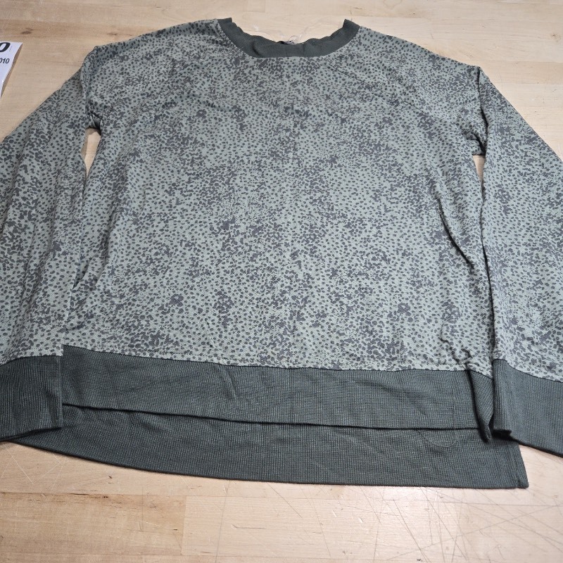 lot 6555253 image: Womens Long Sleeve Spotted Pattern Crew Neck Sweater Shirt - Green XS