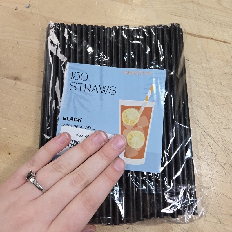 lot 6555277 image: 150 Pcs Bidegrable Recycled Paper Drinking Straws - Black (MISSING SOME)