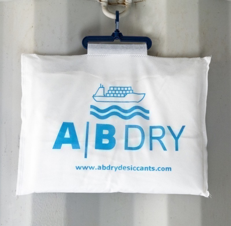 lot 208 image: 4 New High Absorption AB Dry 2000 Desiccant Hanging Moisture Absorbers