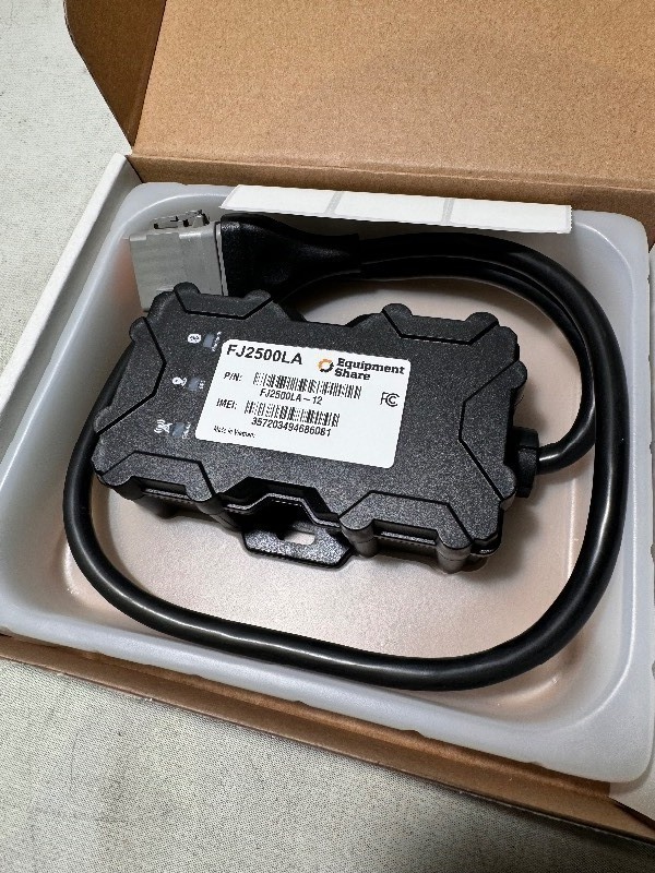 lot 335 image: New Equipment Share Positioning Universal FJ2500LA Enterprise-Grade Sealed Asset Monitoring Tracer