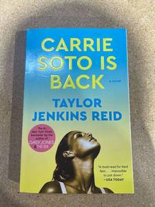 lot 2205 image: Carrie Soto Is Back - by Taylor Jenkins Reid (Paperback)