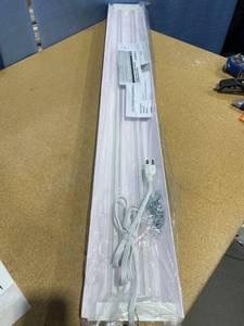 lot 2216 image: Westinghouse 4ft LED Linkable Shop Light 5000 Lumens