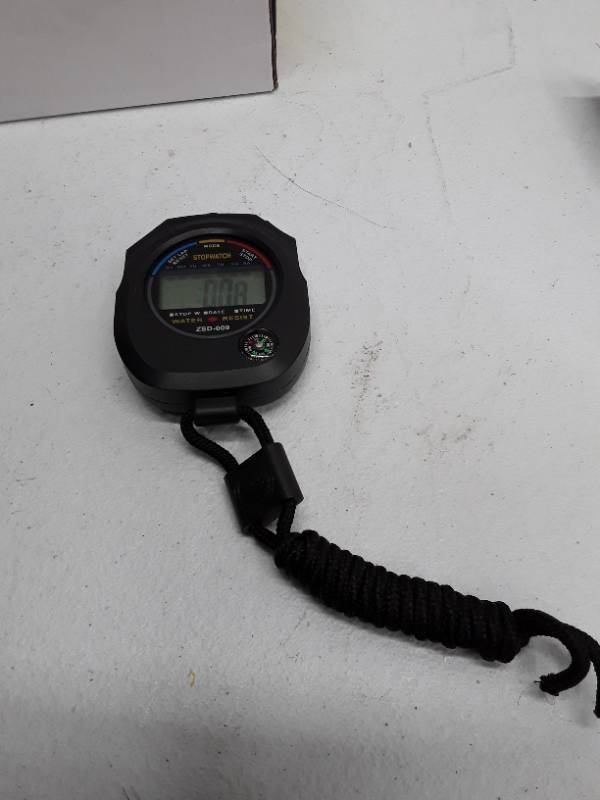 lot 56552 image: Stopwatch with Compass