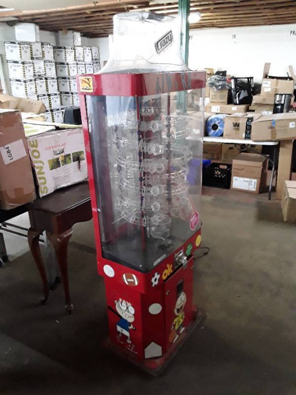 lot 55911 image: Rug Rats Gumball Machine - used - Large - 67 tall
