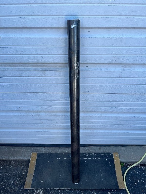 lot 516 image: 46 x 2.5 HEAVY DUTY STEEL ROUND STOCK THICK