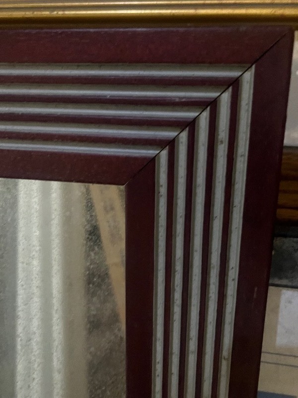 lot 289 image: PICTURE LOT 3 lithographs & mirror