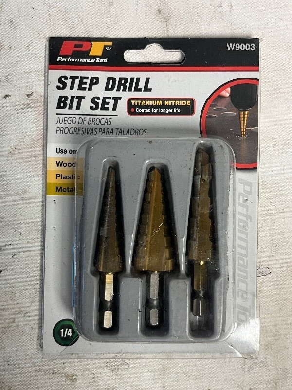 lot 48 image: PT STEP DRILL BIT SET - TITANIUM NITRIDE