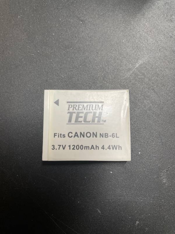 lot 2609 image: Canon battery pack