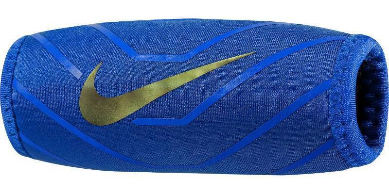 lot 2210 image: Nike Chin Shield 3.0 Royal