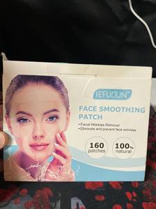 lot 2124 image: Face Smoothing Patch for Wrinkles Wrinkle Remover Pads for Forehead Cheek Neck, Anti Wrinkle Facial Patches
