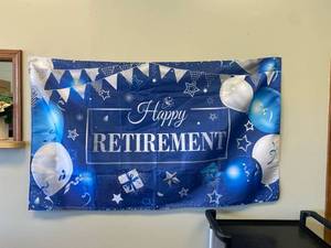 lot 2553 image: Large Happy Retirement Banner Brand New