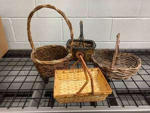 lot 2575 image: (4) basket assortment- good condition