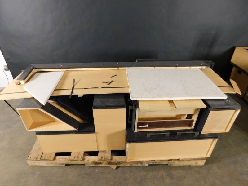 lot 1863 image: Lot of Cabinets Used As Display Models