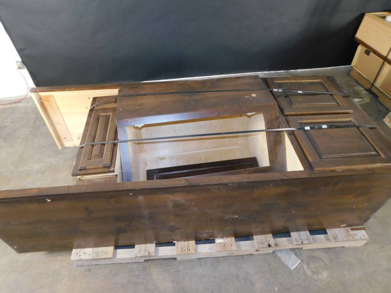lot 1865 image: Lot of Cabinets Used As Display Models